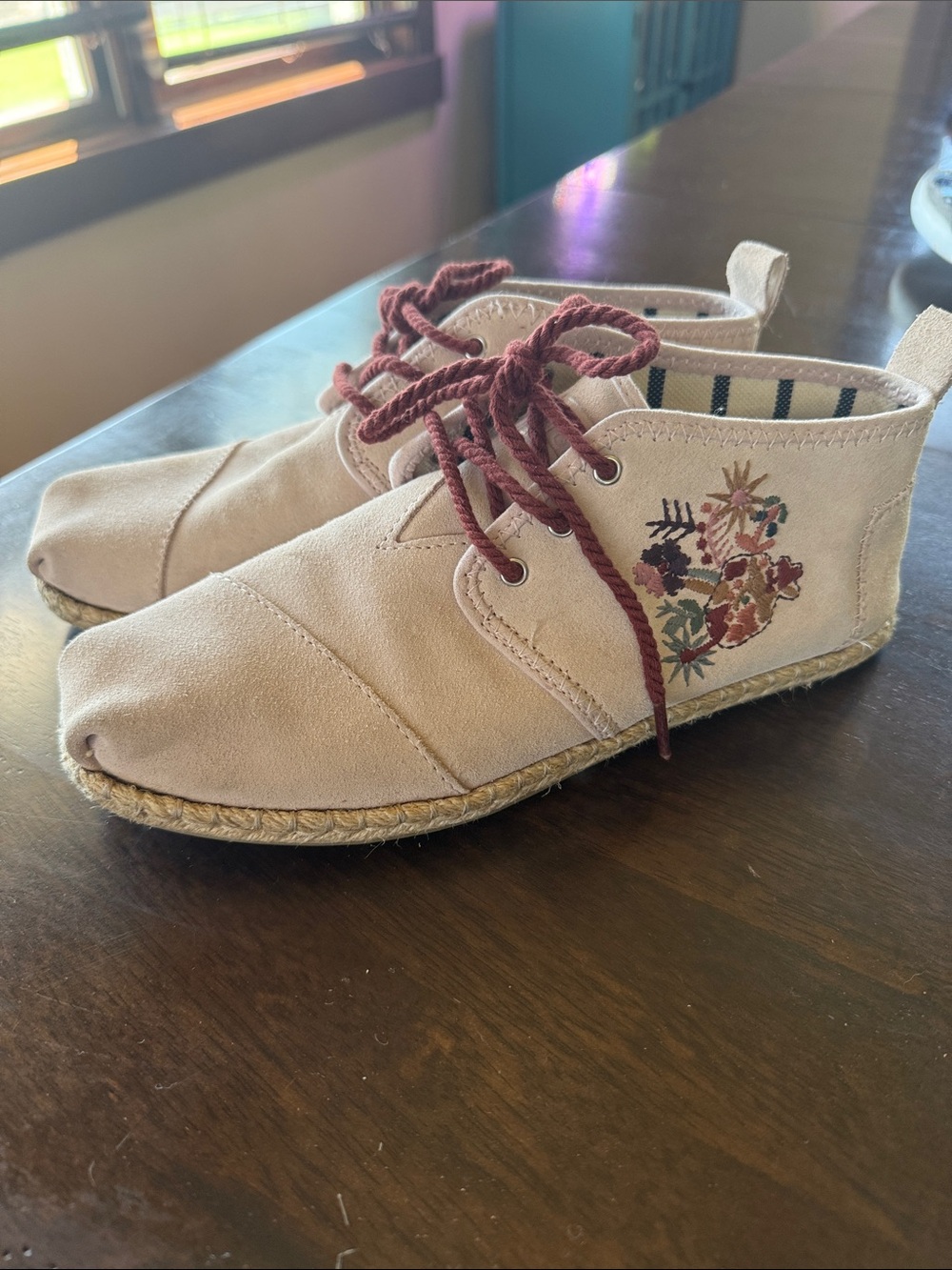 Toms Light Pink Espadrille Moccasins with Burgundy Laces and Floral Embroidery